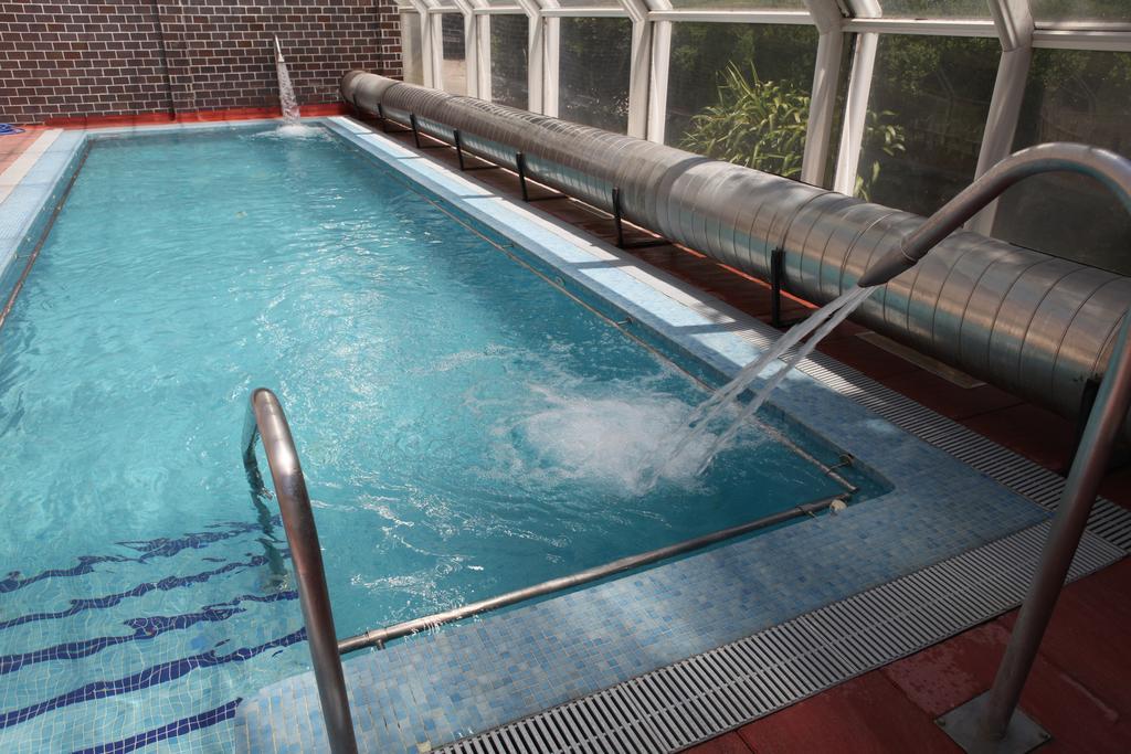 Gran Hotel Balneario De Lierganes Luaran gambar
